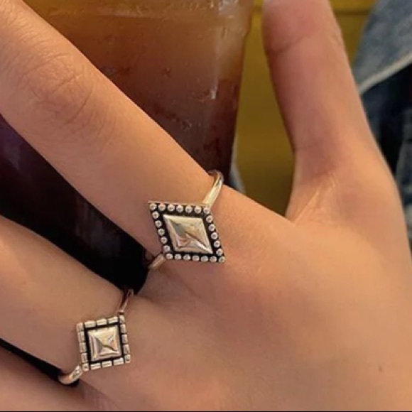 🔷Insta square sterling silver ring - Picture 7 of 7